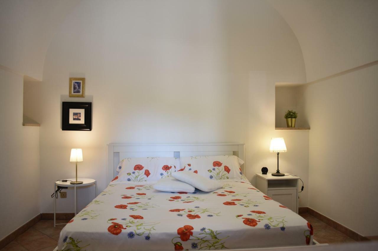 Gorgo Rinaldi - Locazioni Brevi Guest House Монополи Екстериор снимка